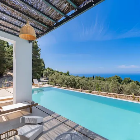 Feriehus Mellamare Luxury Athánion