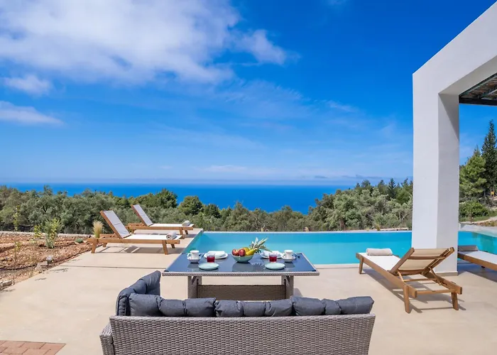 Mellamare Luxury Holiday home *